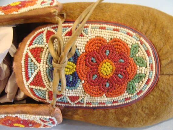 Late 1800s Cree Moccasins Native American Beaded … - image 2