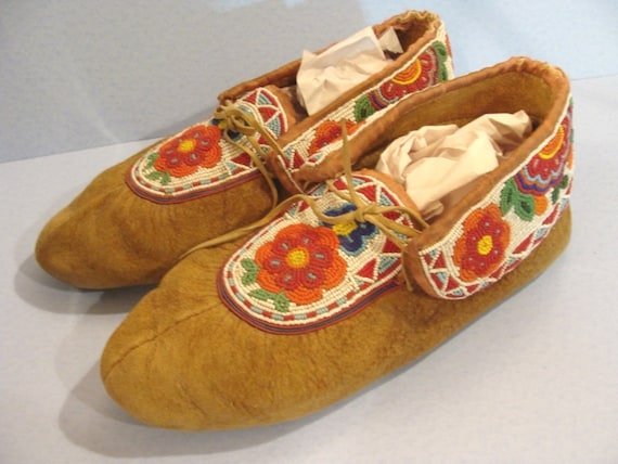 Late 1800s Cree Moccasins Native American Beaded … - image 1