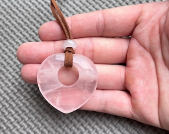 Handmade Gemstone Loving Healing Heart Necklace, Rose Quartz Crystal Necklace ,Healing Loving Stone Pendants Girl Gift Mom Jewerly