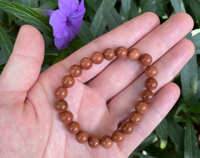 Polished Goldstone Crystal Bracelet with Healing Crystals - Handmade Crystal Beads for a Natural and Elegant Accessory