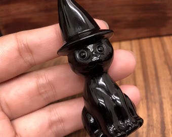 Obsidian Cat Carving: Black Stone Crystal with Magical Energy