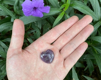 Natural Handmake Amethyst Crystal Heart Gemstone Purple Amethyst Crystals Healing Heart Gift For Baby