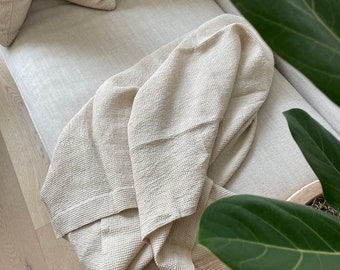 Waffle Linen Throw Blanket | Stonewashed Italian Linen, Made in Canada