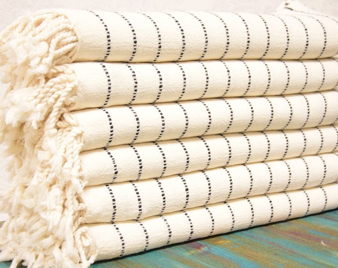 Personalized Turkish Towel,Personalized Gifts,Turkish Beach Towel,Bachelorette Party Favor,Wedding Gift, Bridesmaid Gift,Gift For Her Towel