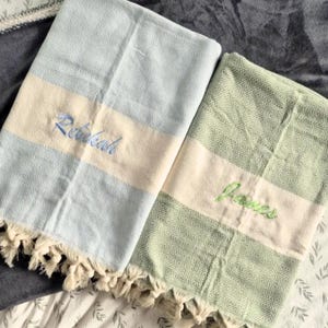 Custom Bridesmaid Gift Towel, Personalized Bachelorette Party Favor, Unique Gift for Her, Wedding Gift Idea, Soft Beach Towel, Bridal Shower