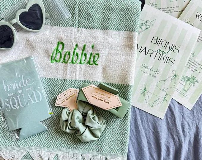 Custom Bachelorette Party Towels - Bridal Shower Favors - Personalized Turkish Towel - Bride Party Favors - Wedding Favors - Bridesmaid Gift