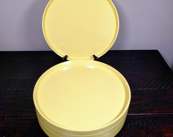 Set of 5 Butter Yellow Heller Dinner Plates, Massimo Vignelli, Vintage Melamine Dishes