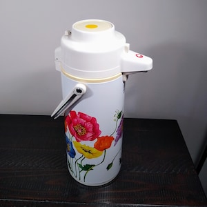 Himalaya 1.9 Liter Air Pot, Vintage Himalaya Housewares Poppy Flower Insulated Coffee Carafe