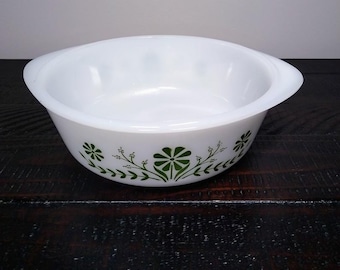 Jeanette Glasbake Green Daisy Casserole Dish, Vintage 1.5 Quart Round Milk Glass Ovenware Dish