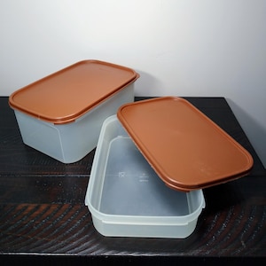 Pair of Tupperware Modular Mates Rectangular Containers with Brown Lids