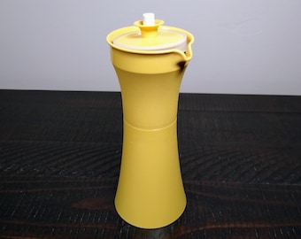 Gold Tupperware Cruet, Vintage Dressing Cruet, Oil and Vinegar
