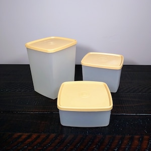Set of Three Tupperware Square Round Containers, Vintage Tupperware Food Containers