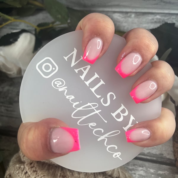 Nail technician, beauty salon prop, nailfie disc, Acrylic, business sign, business logo, nail artist gift, nail, social media picture prop