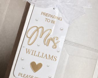 Bride wedding day do not disturb door hanger, bride to be, wedding gift, bridal, Mrs to be, bride busy, Miss to Mrs, preparing hanger tag