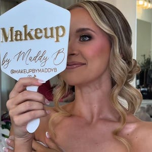 Makeup artist handheld mirror, personalised mirror, Mua gift, beauty accessories, makeup photo prop, salon decor, Beauty salon