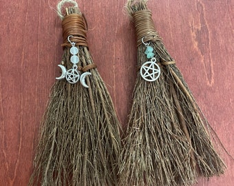 Crystal Cinnamon Broom, Cinnamon Besom, Mini Cinnamon Besom, Crystal Witch Broom, Crystal Besom, Cinnamon Witch Broom, Protection Broom