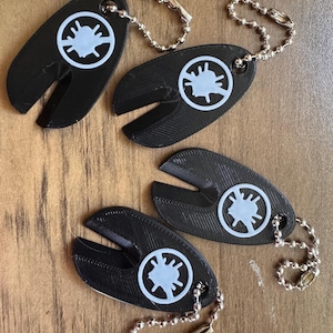 3D printed Tick Removal Keychain, Camping, Outdoors