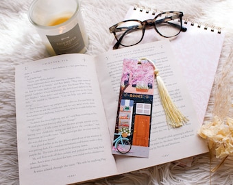 Spring Bookstore Bookmark | Bookshop bookmark | Bookish | Bibliophile Gifts | Bookmark Art | Illustrated Bookmark | Cute Bookmark | Spring