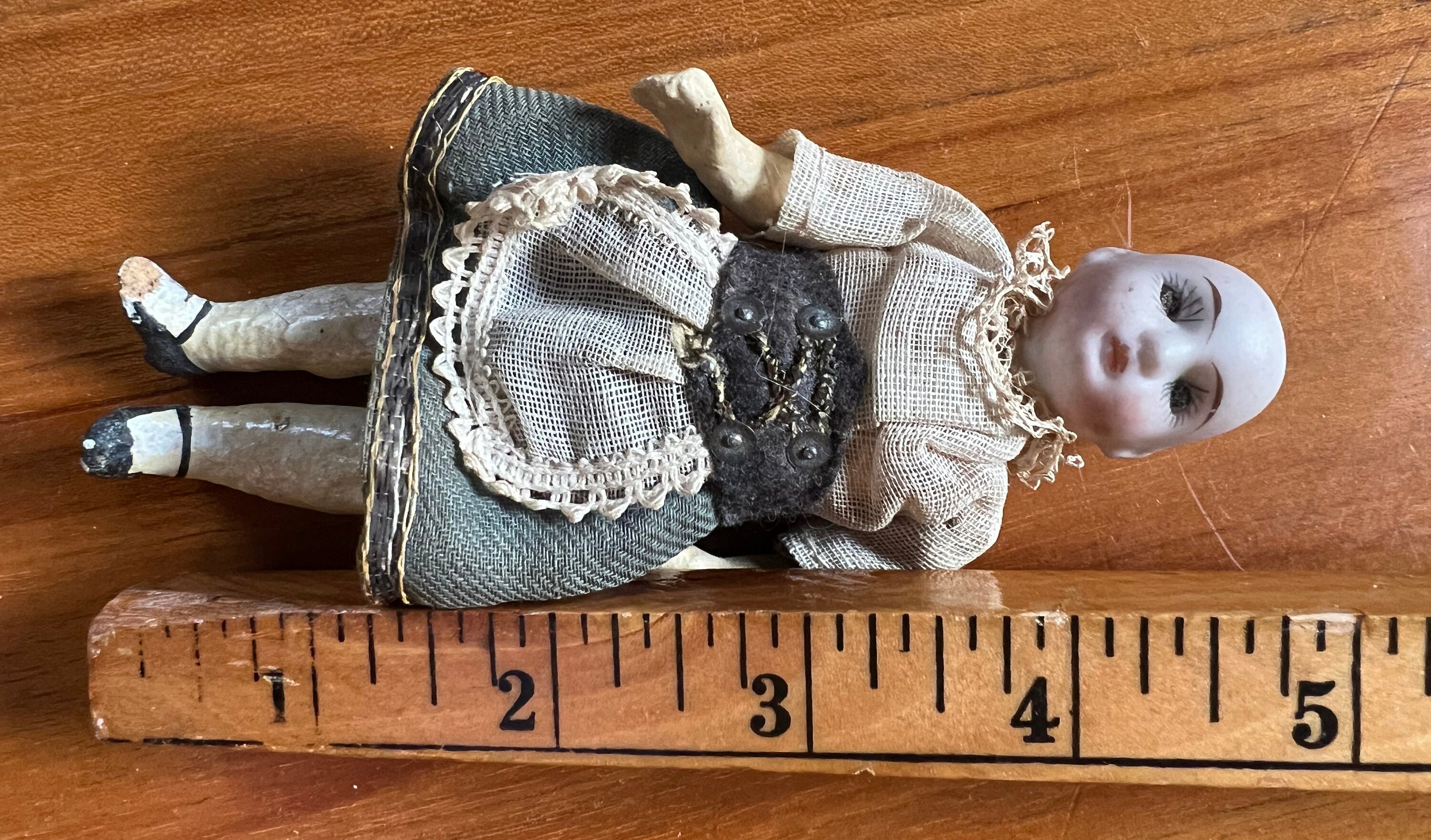 Poupée ancienne MIGNONNETTE allemande 22 cm 8,6 Antique