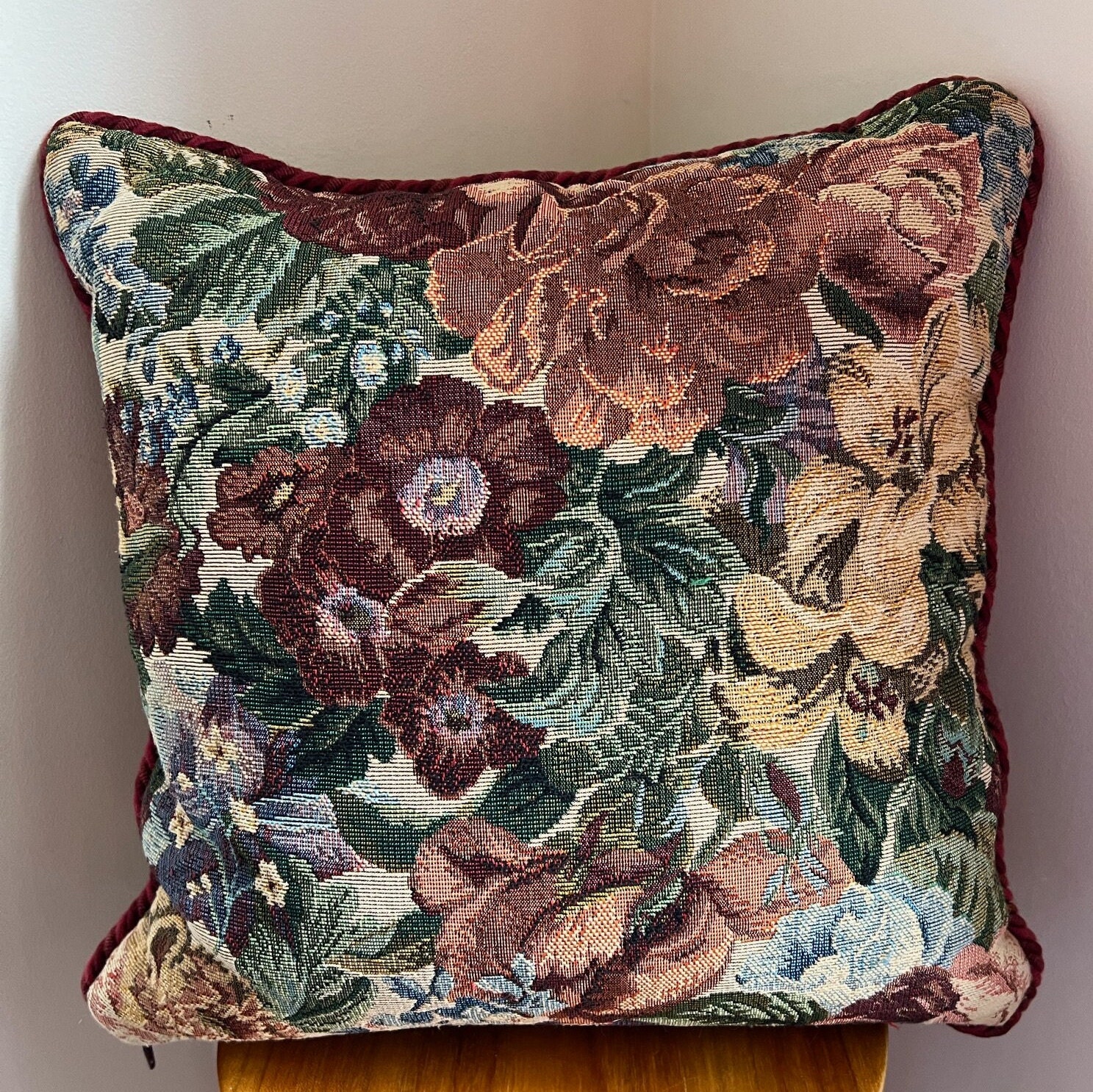 Funda De Cojín Laura Ashley Tela Gosford Ciruela – Lino Mezcla, Estampado Floral – Varios Tamaños