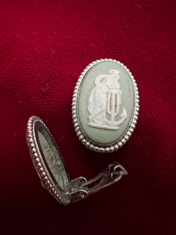 Wedgwood Sage Green Jasper Ware depicting Hope & … - image 4