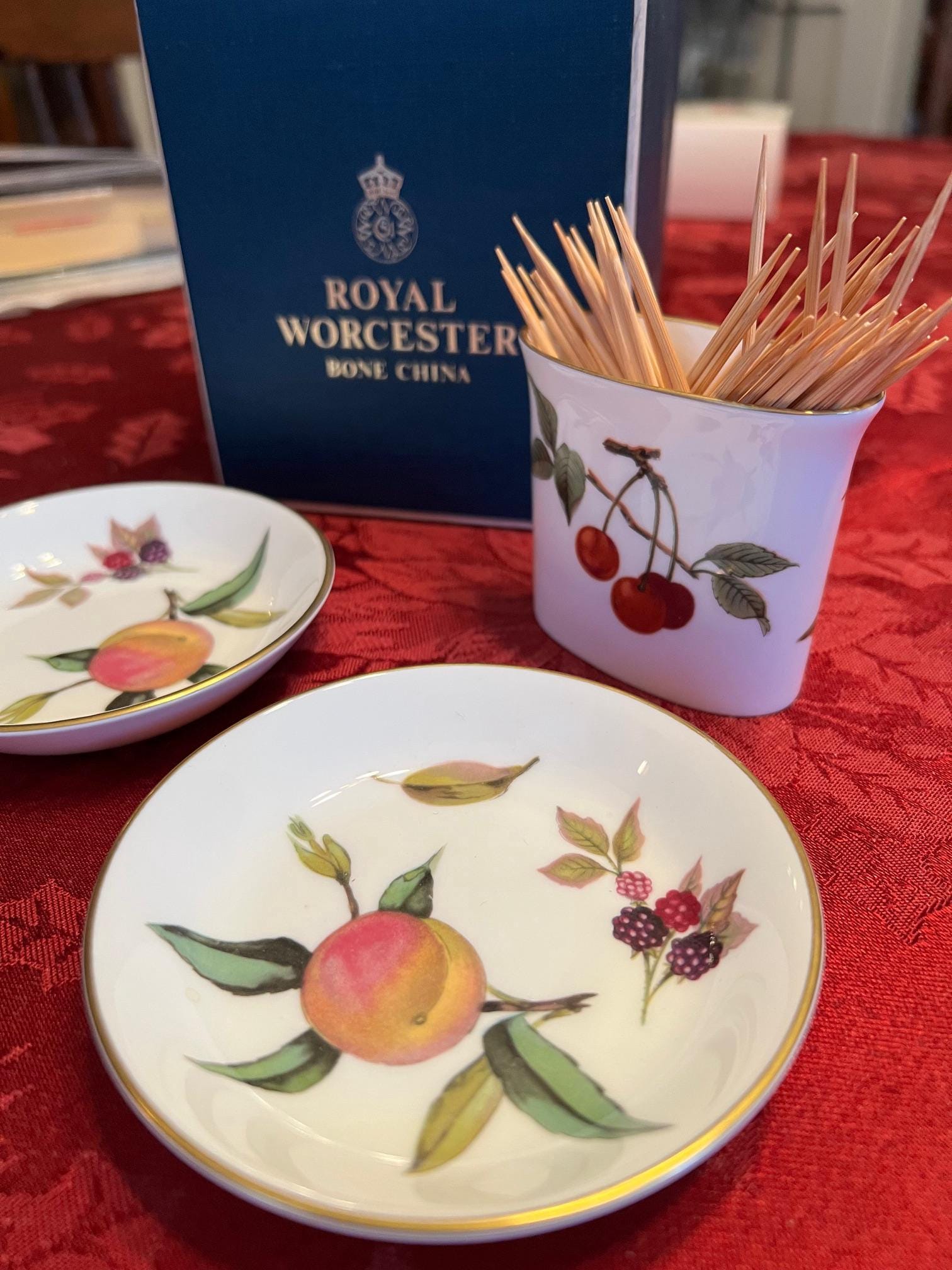 Royal worcester horse - Etsy 日本