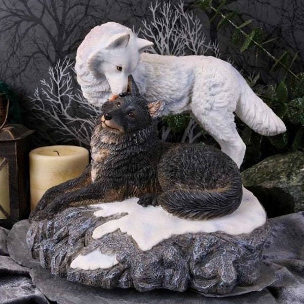 Winter Warmth Cuddling Wolf Puo Figurine 15cm