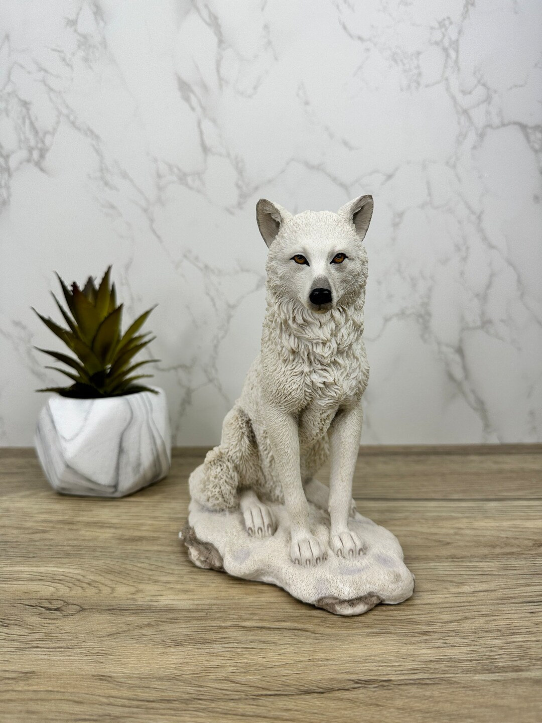 Snow Wolf Sitting Figurine Decor Home - Etsy UK