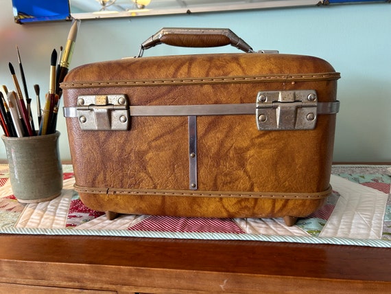 American tourists Train Case, brown marble - image 7