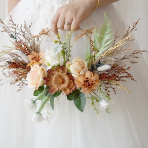 Silk flowers Boho wedding bouquet,Pampas Grass bouquet, Door Wreath, Artificial Floral Hoop, Dried flowers bouquet,Bridesmaids&#39; Bouquet