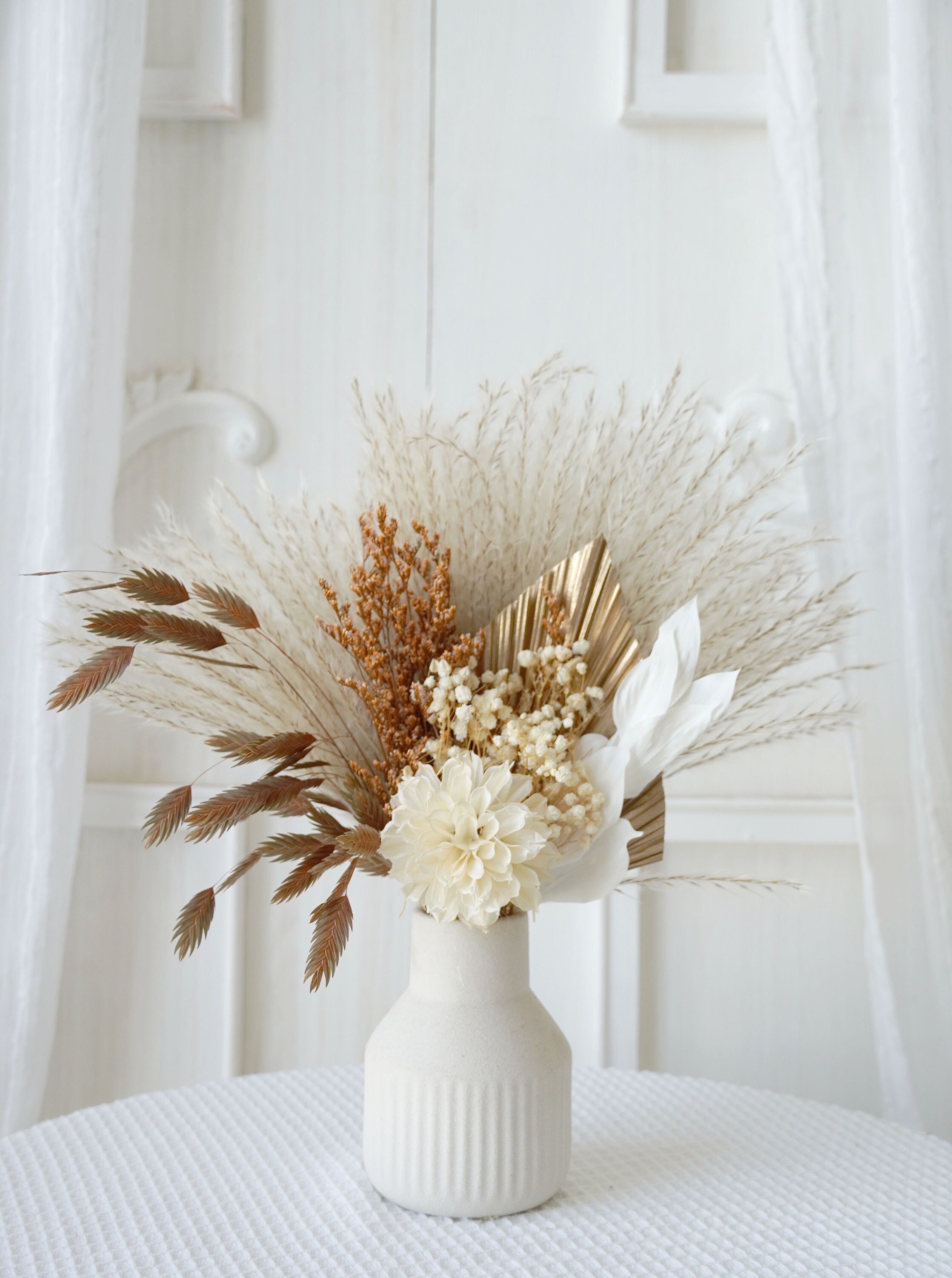 MLSG 30 Stems Natural Dried Pampas Grass Bouquet – Brown Dry Flowers For Wedding Decor, Home Arrangements & Floral Displays