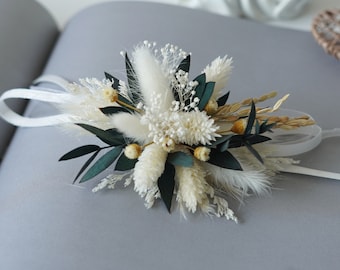 White Bunny tail grass & Eucalyptus leaf Wrist corsage,  Wedding corsage; Mother&#39;s day gift, Preserved flowers, Bridal bracelet boho corsage