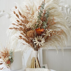 Roest oranje en verbrande sinaasappel boho-bruiloft, natuurlijke huwelijksbloemen, pampagrasboeket, boeket gedroogde bloemen, bruids-/bruidsmeisjesboeket