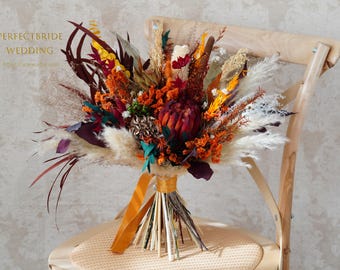 Burnt orange Autumn Flowers,Preserved Straw Flowers,Boho Wedding/ Bridal flower bouquet,Pampas Grass Bouquet,Wedding flower bouquet