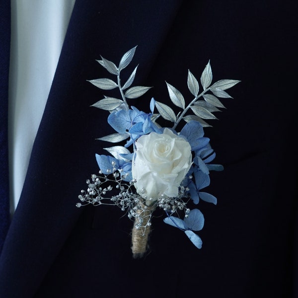 Hortensia azul enérgica y rosa en conserva blanca rústica seca Boutonniere / Pin de solapa para hombres / Arreglo seco / Ramo de flores de boda
