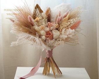 Blush Preserved Rose Flowers,Babybreath Straw Flowers,Boho Wedding/ Bridal flower bouquet,Pampas Grass Bouquet,Wedding flower bouquet