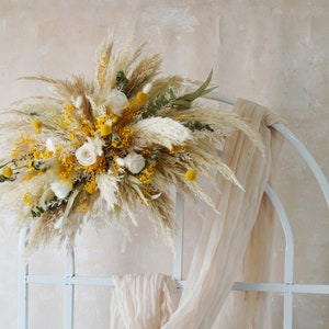Yellow Babybreath Archway flower Wedding arch/arbor,Arch&Chuppah Decoration Flower Swag Backdrop,Pampas grass,Bohemian  Wedding Floral