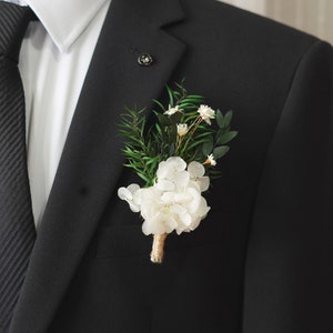 Hydrangea and Melaleuca bracteata Boho Pampas Dried Boutonniere/Rustic Dried flower bouquet/Lapel pin for men/  Boutonnières for men