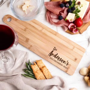 Charcuterie Board Personalized Cutting Board, wedding gift for Couple, Custom Wedding Gift, Engagement Gift, Bridal Shower Gift