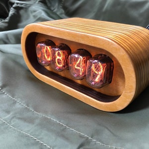 Personalized Nixie clock | Nixie tube clock | wooden nixie clock | gift idea nixie UHR | nixie clock in-14 | nixie in-12 vintage desk clock