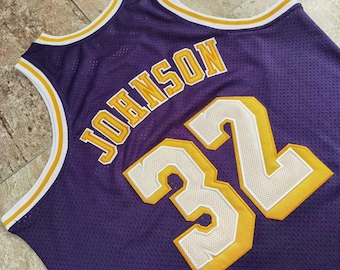 Retro Earvin Johnson #32 Los Angeles Lakers Basketball Jersey Stitched Yellow
