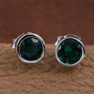 Emerald Stud Earrings in Sterling Silver,Stud Earrings,925 Silver Earrings,Natural Emerald Earrings,May Birthstone,Gift For Her