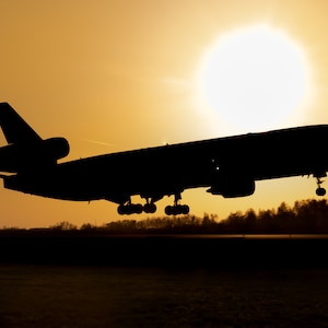 Airplane print, printable photo, aviation photography, aircraft Mcdonnel Douglas MD-11, wall art, digital download