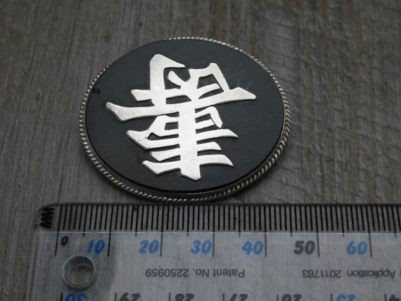 Vintage Sterling Silver Chinese Symbol Oval Black… - image 5