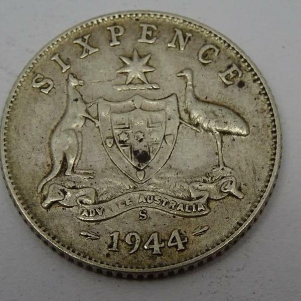 Rare 1944 s australia silver sixpence -error thick 4 & leans left