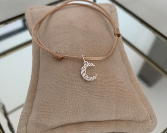 Bracelet sur cordon, Lune en argent et zircon, bracelet ajustable, cordon satiné, noeuds coulissants, cadeau femme.