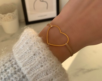 Golden KAMILA bracelet, heart on cord, stainless steel heart