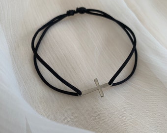 Modèle GABRIEL, bracelet sur cordon, croix en acier inoxydable