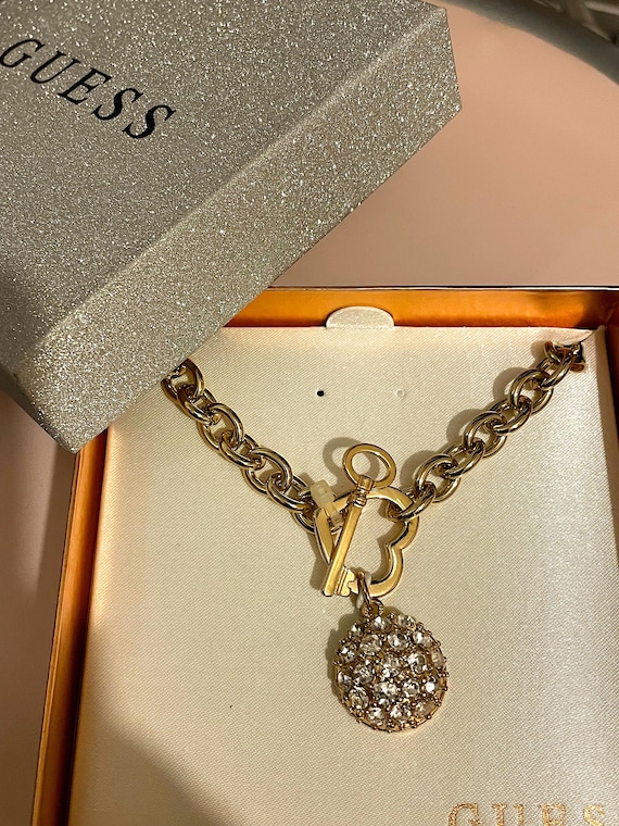 Guess Chunky Chain Gold Sparkly Heart Toggle Heart Key Clasps Necklace Etsy Canada