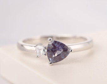 Dainty alexandrite wedding ring trillion cut color changing gemstone sterling silver daily wear ring June birthstone